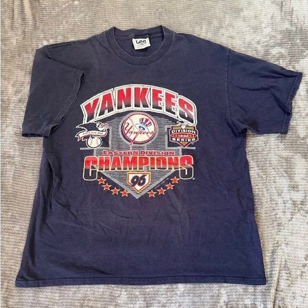 Vintage 1996 New York Yankees Eastern Division Champions Lee Sport Blue Tee‎ XL